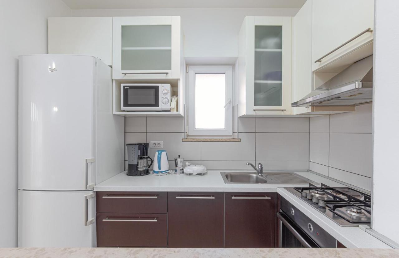 Koraca B4 Apartment Kirmenjak Luaran gambar